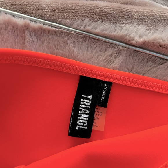 Triangl Bikini - Picture 5 of 5